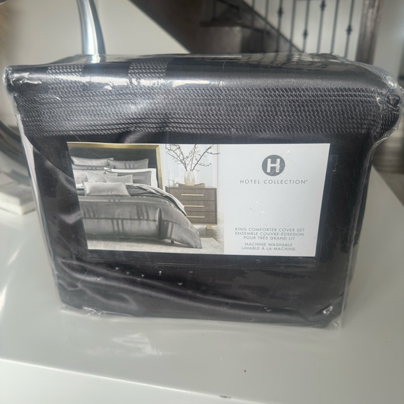 Hotel Collection

Structure 3-Piece Duvet Cover Set - Picture 4 of 7